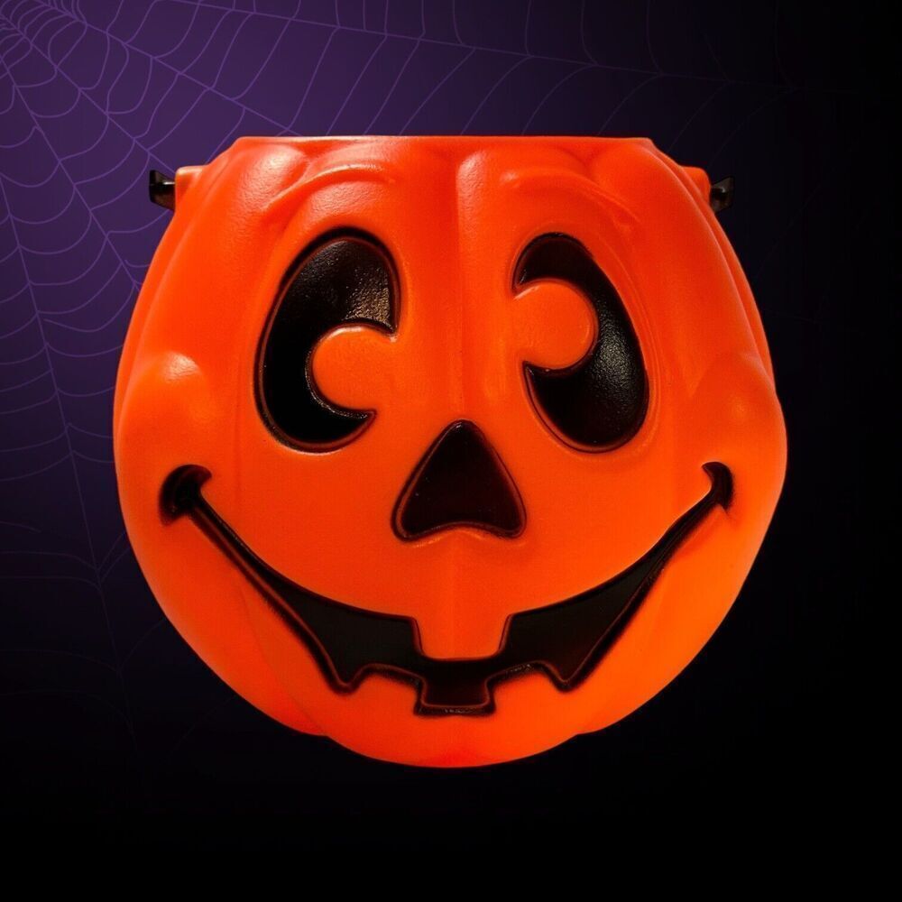 VTG Halloween Pumpkin Trick or Treat Candy Bucket 1997 Grand Venture Blow Mold‎